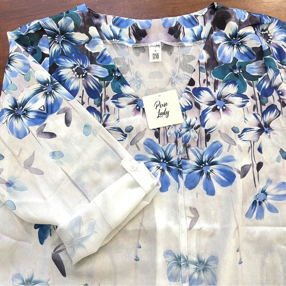 Pixie Lady 3/4 Sleeve w/ Button Tab Closure